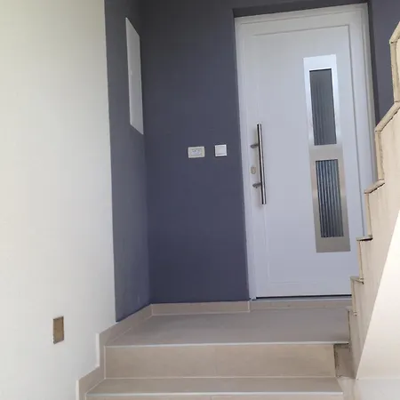 Exclusive Palace Ii * טרוגיר